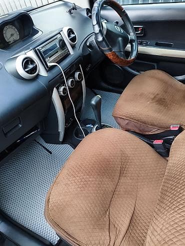алмашу: Toyota Ist: 2003 г., 1.3 л, Хэтчбэк — 6