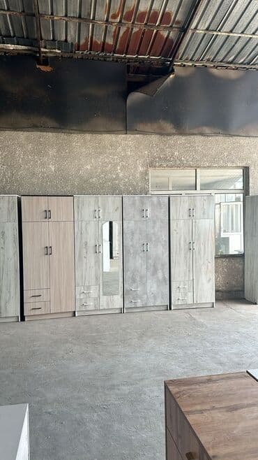 шкаф с тумбой: Шкаф для одежды, Новый, Прямой — 1