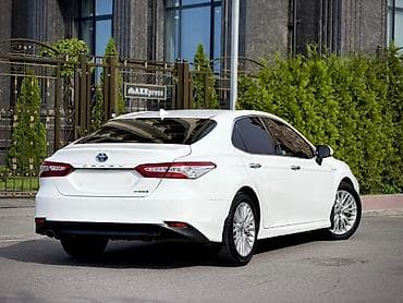 camri: Toyota Camry: 2019 г., Гибрид, Седан — 6