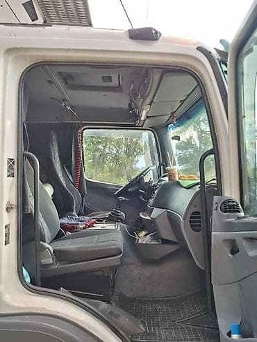 атэго: Грузовик, Mercedes-Benz, Стандарт, 7 т, Б/у — 2