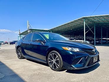 Toyota Camry: 2018 г., 2.5 л, Автомат, Бензин, Седан at lalafo.kg Toyota Camry: 2018 г., 2.5 л, Автомат, Бензин, Седан