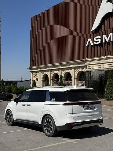 Kia Carnival: 2023 г., 2.2 л, Автомат, Дизель, Минивэн — 6