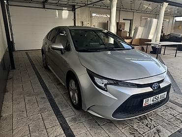 coroll: Toyota Corolla: 2020 г., 1.8 л, Вариатор, Гибрид, Седан — 7