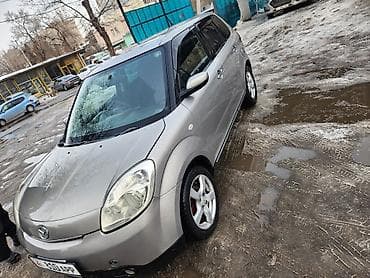 srv 3: Mazda Verisa: 2005 г., 1.5 л, Автомат, Бензин, Хэтчбэк — 2