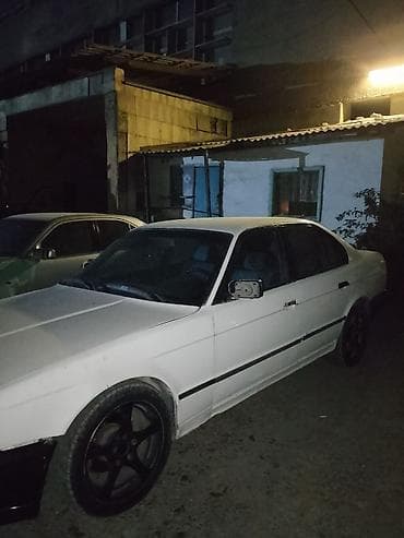 geely automobile: BMW 525: 1991 г., 2.5 л, Механика, Бензин, Седан — 3