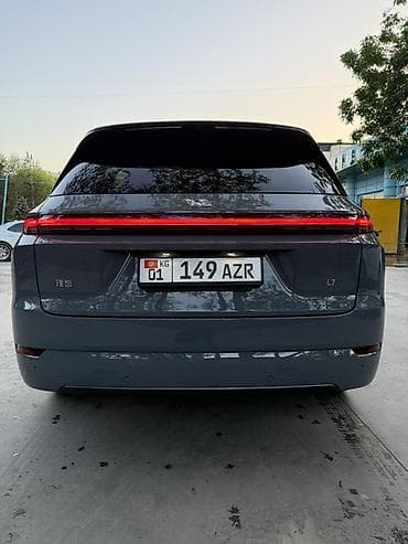 zekr 001: Lixiang L7: 2025 г., 1.5 л, Гибрид, Кроссовер — 2