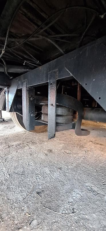 audi a80: Прицеп, Тентованный, от 12 т, Б/у — 4