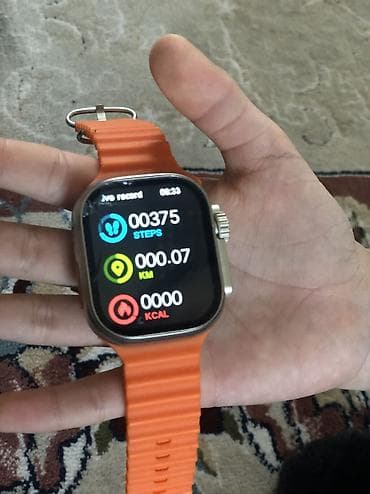 redmi 11 t: Смарт‑часы с большим прямоугольным экраном и оранжевым ремешком - — 2