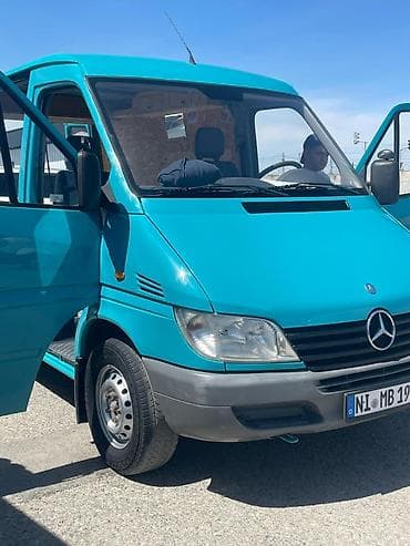 mb 100: Mercedes-Benz Спринтер: 2002 г., 2.2 л, Типтроник, Дизель, Фургон — 5