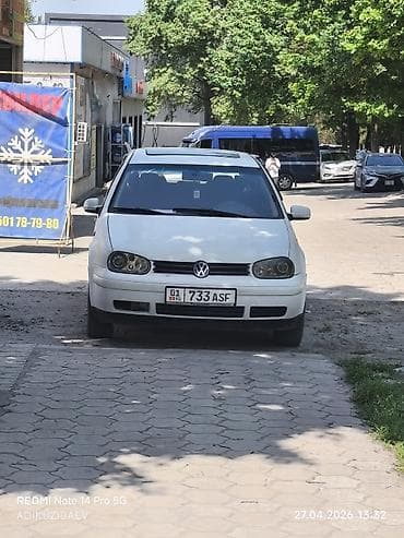 Volkswagen Golf: 1997 г., 1.6 л, Механика, Бензин, Хэтчбэк