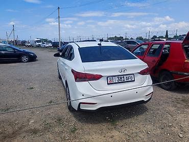 решетка е39: Hyundai Solaris: 2018 г., 1.6 л, Автомат, Бензин, Седан — 6
