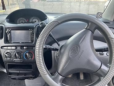 авто тент: Toyota Funcargo: 2002 г., Автомат, Бензин, Минивэн — 4