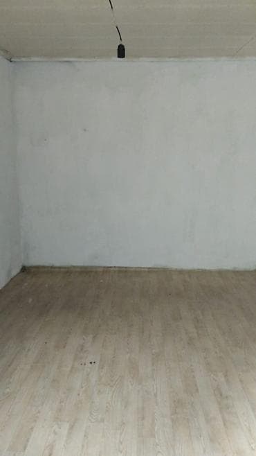 3: Сдаю квартиру, времянка во дворе есть еще квартиранты вы не одни — 5