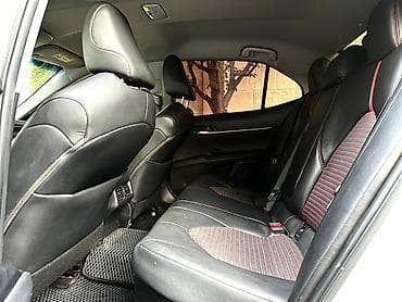 rav4 2014: Toyota Camry: 2022 г., Гибрид, Седан — 5