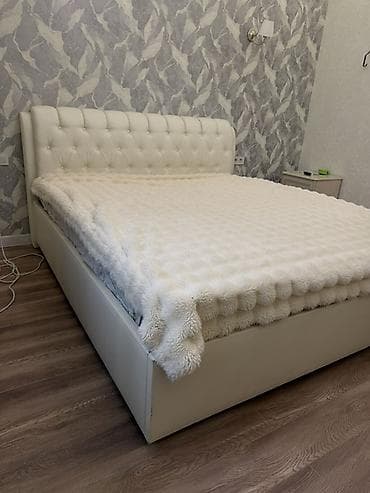 Офис эмереги: Эки кишилик керебет, Колдонулган, Жумшак башы менен, узуну - 220 см — 2