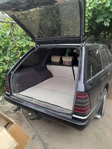 Продажа авто: Mercedes-Benz E-Class: 1991 г., 2.3 л, Автомат, Бензин, Универсал — 5