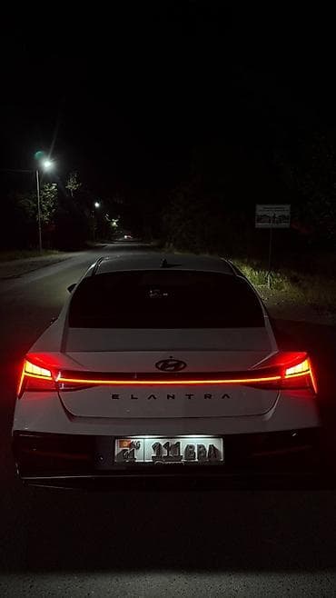 элантра 2020: Hyundai Elantra: 2023 г., 1.5 л, Вариатор, Бензин, Седан — 2