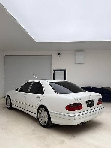 моноблок мерс: Mercedes-Benz E-класс AMG: 2000 г., 5.5 л, Автомат, Бензин, Седан — 6