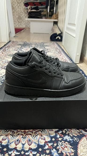 Жеке буюмдар: Air Jordan 1 Low, полностью чёрные (Triple Black) - Оригинальный — 2