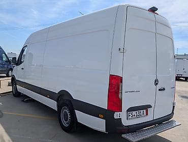 Транспорт: Жеңил жүк ташуучу унаа, Mercedes-Benz, Колдонулган — 6