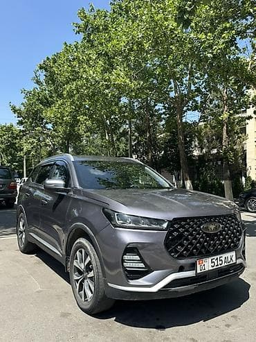 haval h3: Chery Tiggo: 2022 г., 1.6 л, Вариатор, Бензин, Кроссовер — 2