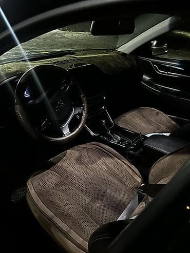 genesis 70: Hyundai Grandeur: 2017 г., 3 л, Автомат, Газ, Седан — 5