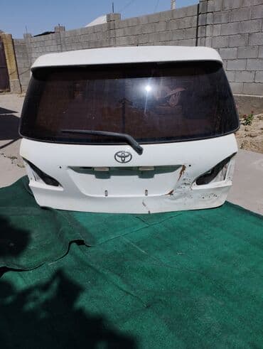 сумка в багажник: Крышка багажника Toyota, Б/у, Оригинал — 3