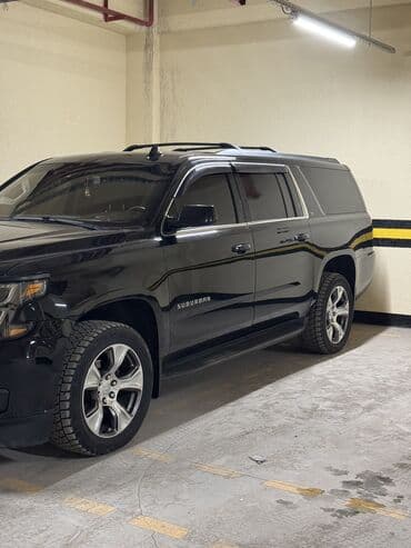 х7: Chevrolet Suburban: 2017 г., 5.3 л, Автомат, Бензин, Внедорожник — 2