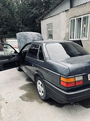 abs e39: Volkswagen Passat: 1988 г., 1.8 л, Механика, Бензин, Седан — 3