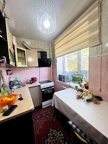 квартира в жалабаде: 3 комнаты, 55 м² — 4