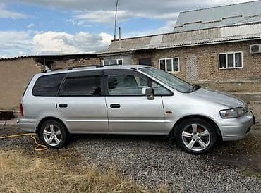 каробка на одиссей: Honda Odyssey: 1995 г., 2.2 л, Автомат, Бензин, Минивэн — 4