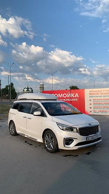 2020: Kia Carnival: 2020 г., 2.2 л, Автомат, Бензин, Минивэн — 4