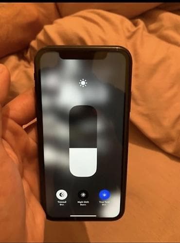 танк 3 телефон цена бишкек: IPhone Xr, Колдонулган, 64 ГБ, Кара, Заряддоочу түзүлүш, 77 % — 1