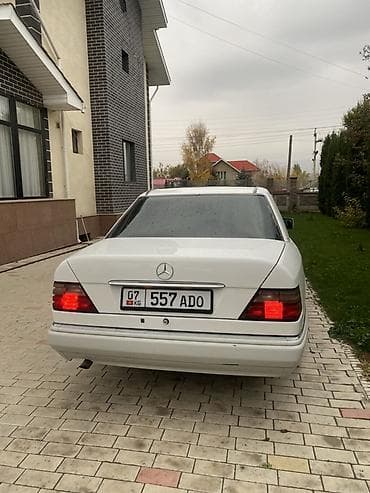 volvo ew160: Mercedes-Benz W124: 1993 г., 2.2 л, Автомат, Газ, Седан — 4