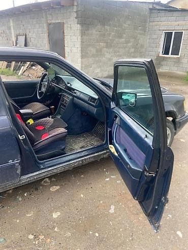 Транспорт: Mercedes-Benz W124: 1989 г., 2.3 л, Кол менен иштөөчү, Бензин, Седан — 1