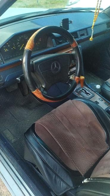 мерседес бенс 350: Mercedes-Benz W124: 1991 г., 2.3 л, Автомат, Бензин, Седан — 10