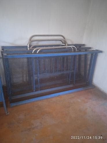 каркас бу: Продаю двухспальную кровать — 2