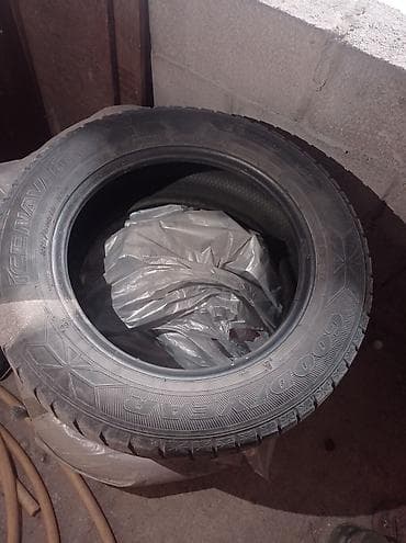 сапок мос: Шины 215 / 60 / R 16, Зима, Б/у, Комплект, Легковые, GoodYear — 1