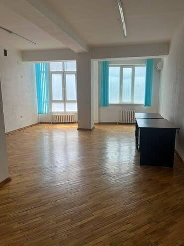 контейнер рынок дордой: Сдаю Офис, 95 м², В жилом комплексе, С отдельным сан узлом — 1