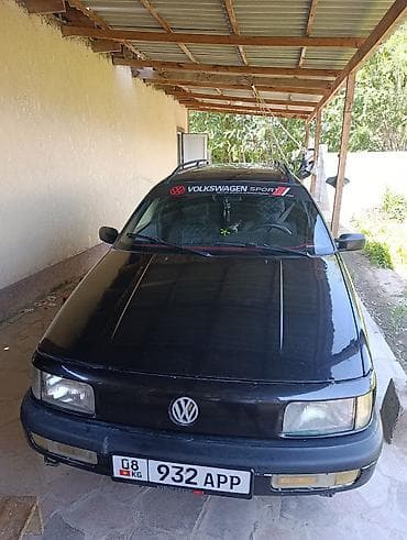 1992: Volkswagen Passat: 1992 г., 1.8 л, Механика, Бензин, Седан — 1