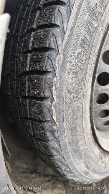 демо: Mazda Demio: 2003 г., Хетчбек — 4