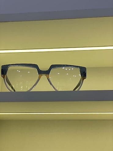 coros pace: Очки с прозрачными линзами и геометричной оправой Вас приветствует — 1