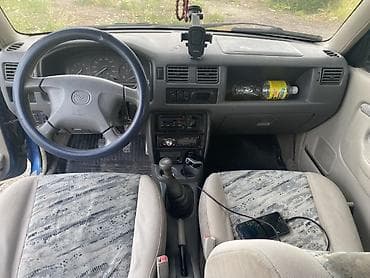 авто крепежи: Mazda Demio: 1999 г., 1.3 л, Механика, Бензин, Хэтчбэк — 5
