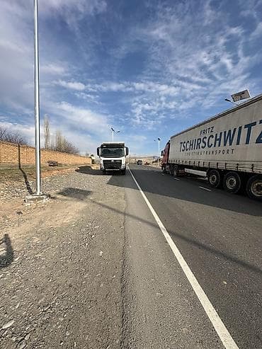 hyundai i 20: Грузовик, Howo, Новый — 5