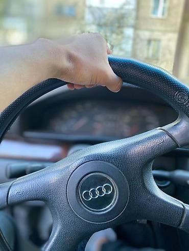 sprinter 2003: Audi 100: 1994 г., 2.6 л, Ручные, Бензин, Седан — 4