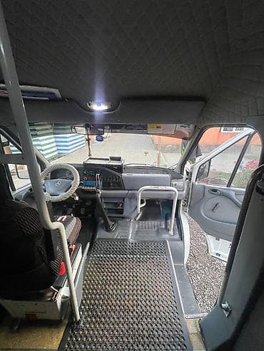 b class: Mercedes-Benz Sprinter, длинная база, высокий потолок, белый — 5