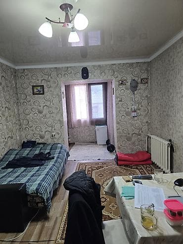 Бөлмөлөрдү бир күнгө ижаралоо: Срочно!! Продается комната гостиничного типа. Общая площадь 18м2. Этаж — 1