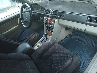 будка на мерседес: Mercedes-Benz W124: 1989 г., 2.5 л, Автомат, Дизель, Седан — 3