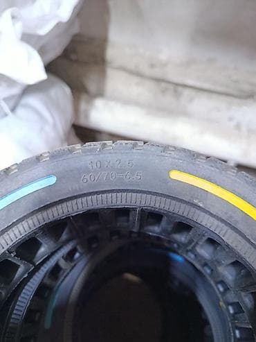 2 gr: Покрышки размер 10х2.5 60/70-6.5 — 1