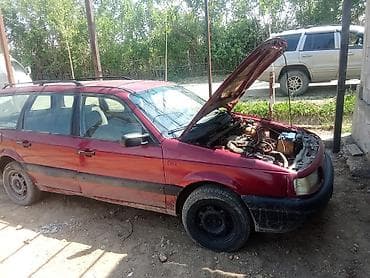 авто порше: Volkswagen Passat Variant: 1990 г., Универсал — 5